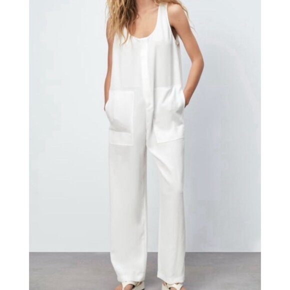 NEW! Zara Wide Leg Relaxed Fit Denim Jean Jumpsuit Fringe Detail White SZ M - Picture 2 of 10